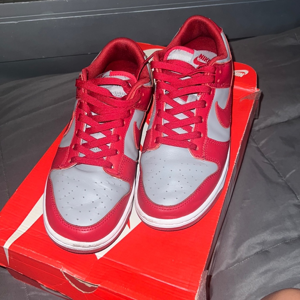 Dunk low sp grey/university red